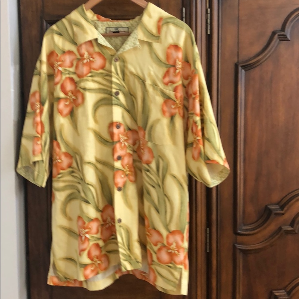 COPY - Men’s silk Tommy banana shirt